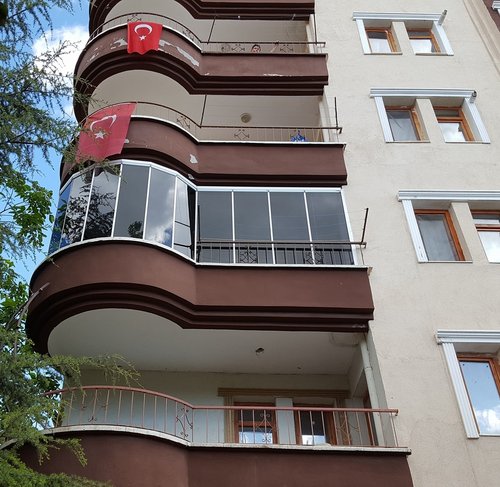 Cam Balkon Sisteminde Renkler 