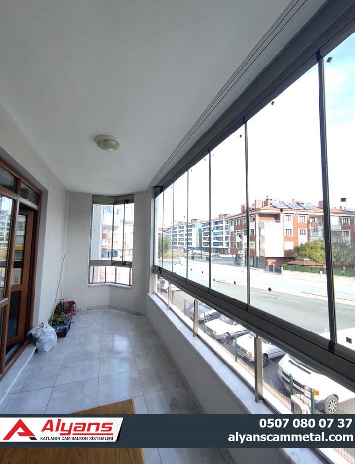 Kış Bahçesi ve Katlanır Cam Balkon Sistemleri